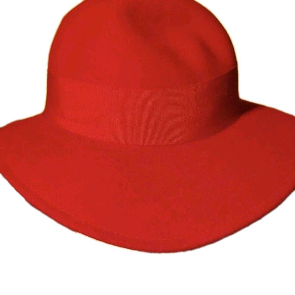 Red Hat Fedora